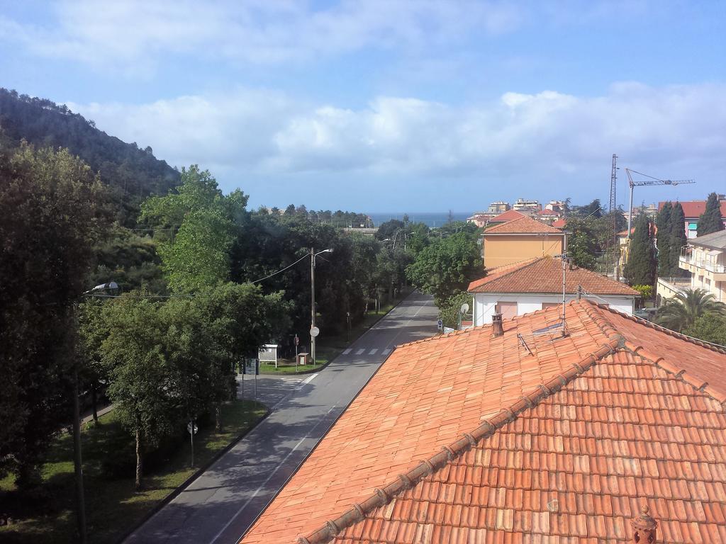 Apartments Arcobaleno Дейва Марина Екстериор снимка